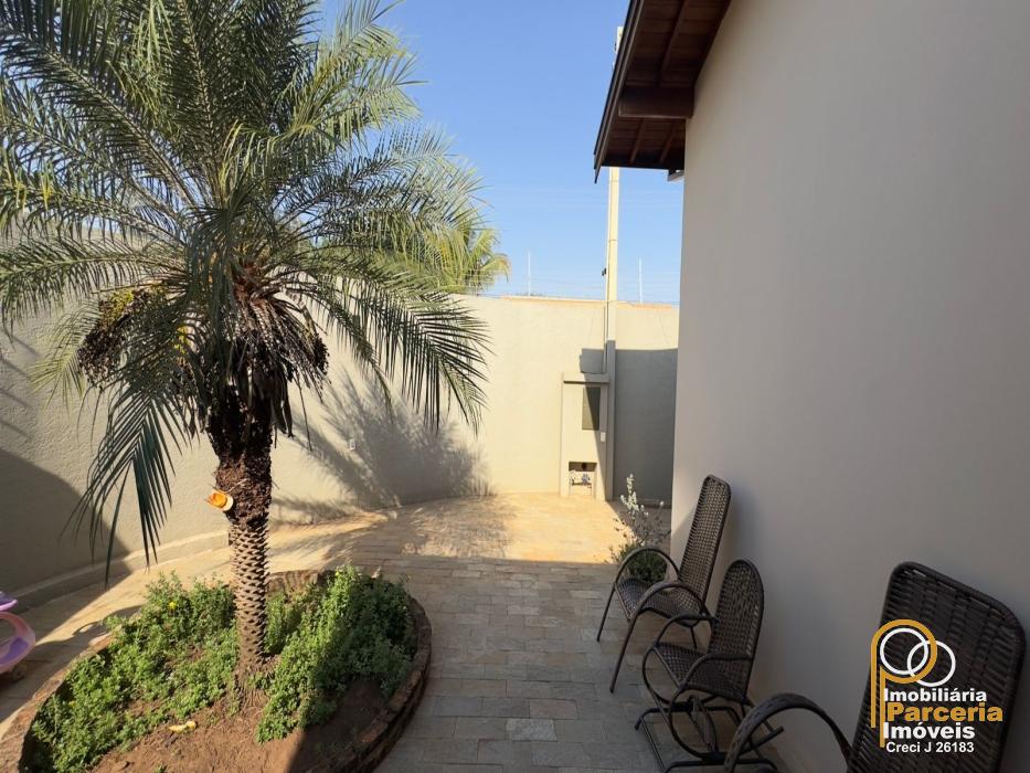 WhatsApp Image 2025-09-08 at 16.40.32.jpeg